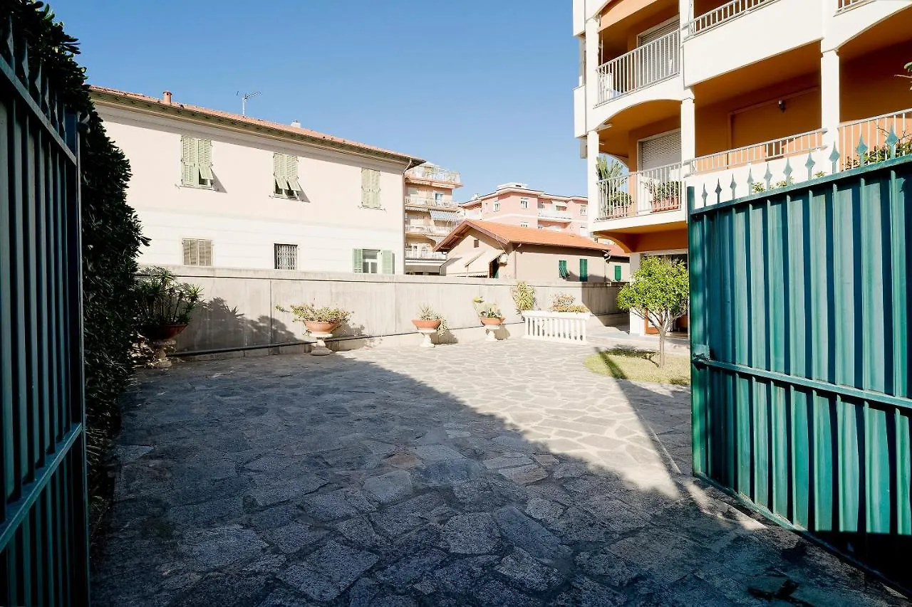 La Serena Di Bordighera Vintage Flat